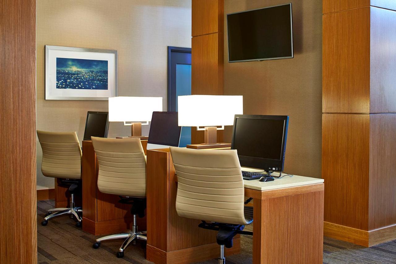 Hyatt Place Lansing-East Ngoại thất bức ảnh