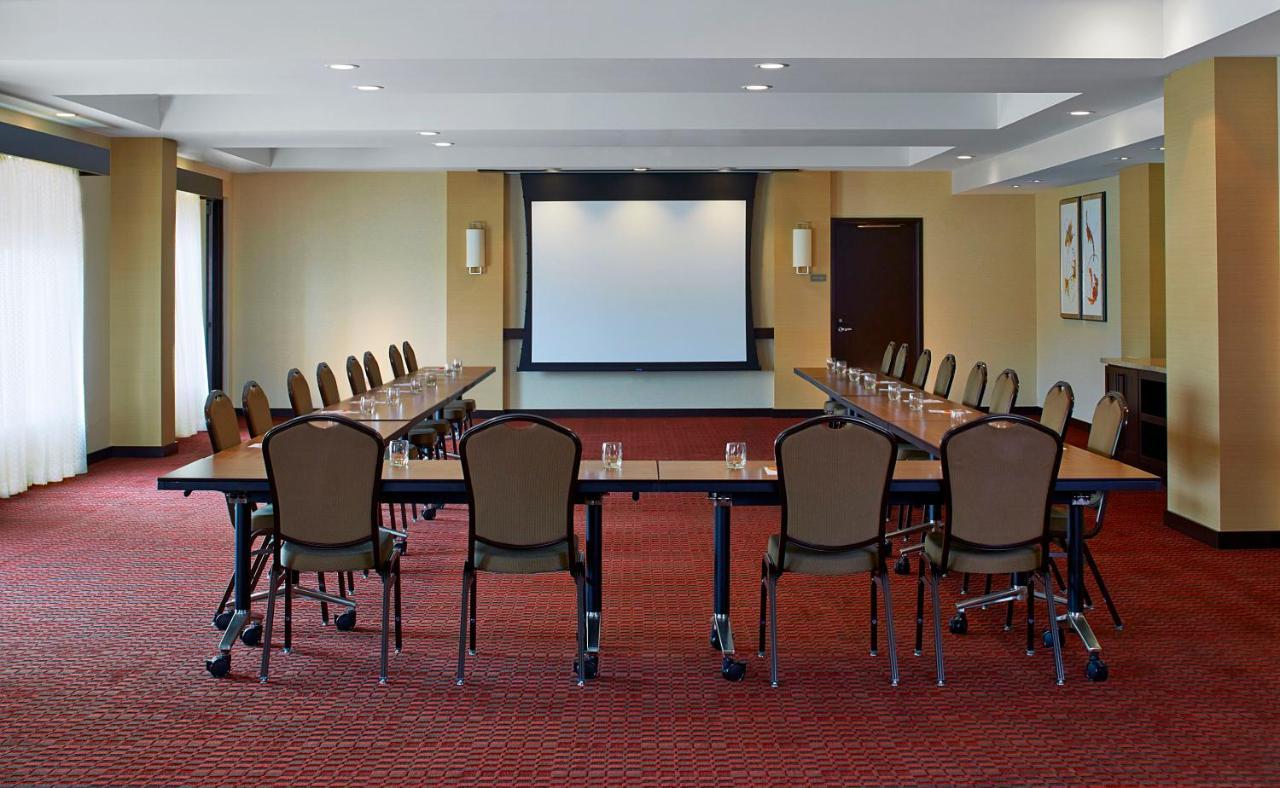 Hyatt Place Lansing-East Ngoại thất bức ảnh