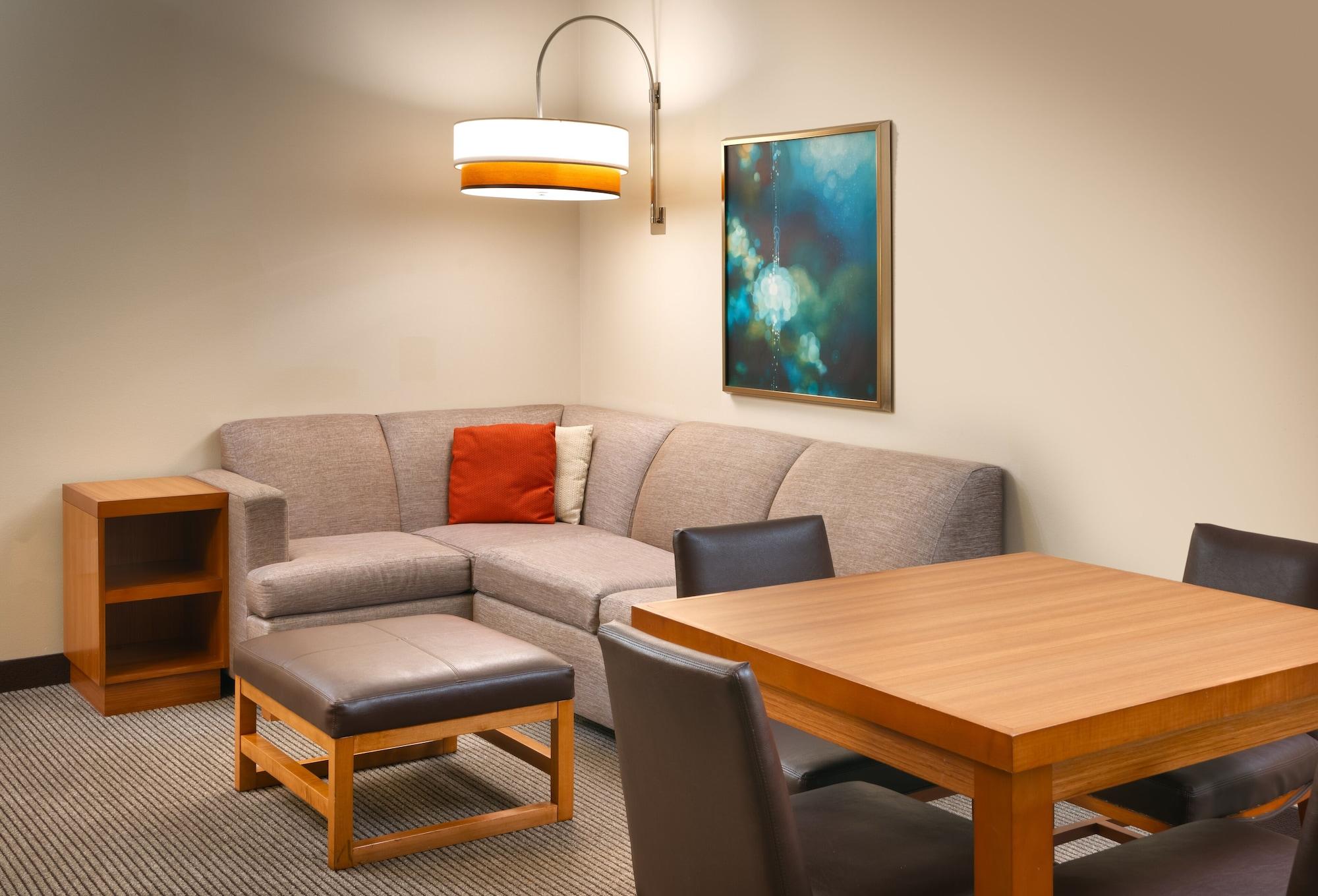 Hyatt Place Lansing-East Ngoại thất bức ảnh