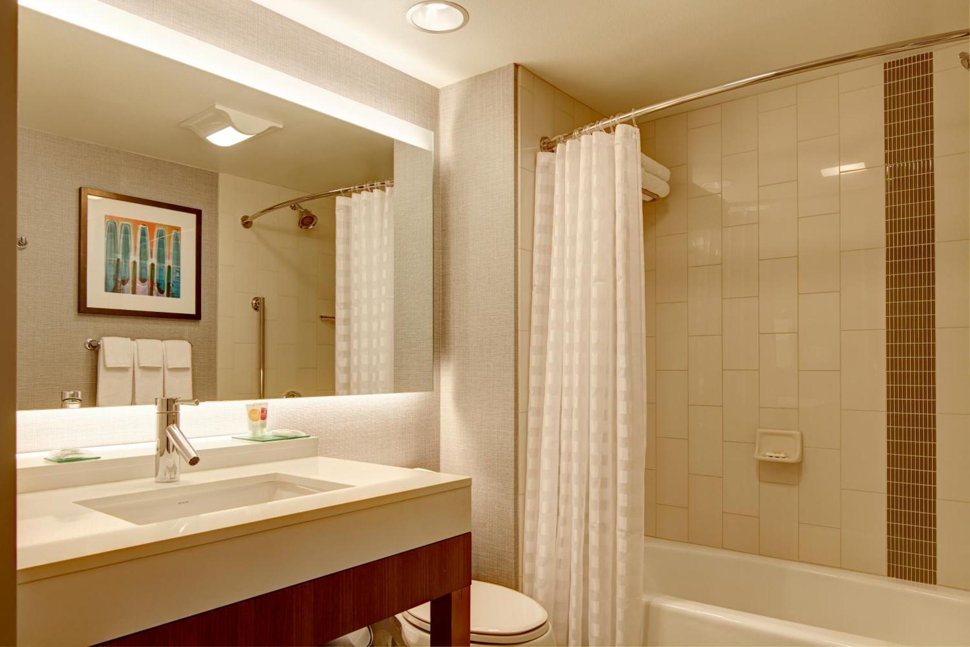 Hyatt Place Lansing-East Phòng bức ảnh